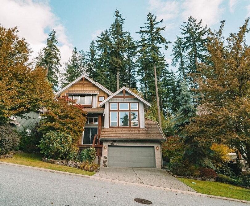 Property Photo:  26 Ashwood Drive  BC V3H 5H2 