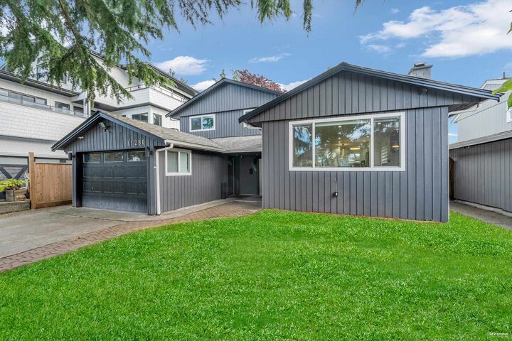 Property Photo:  11280 Caravel Court  BC V7E 4L2 