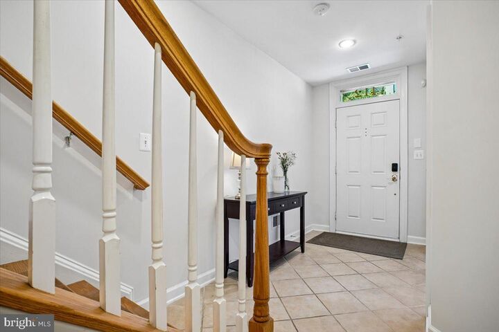 Property Photo:  412 Pendleton Street  VA 22314 