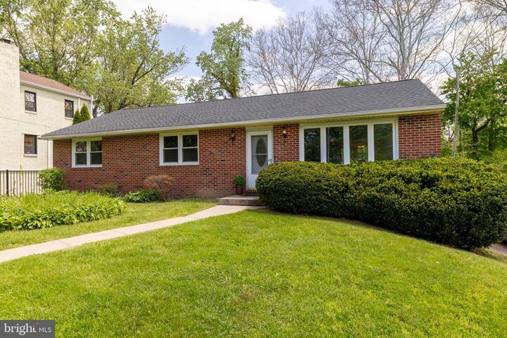 Property Photo:  625 Bellaire Avenue  PA 19002 