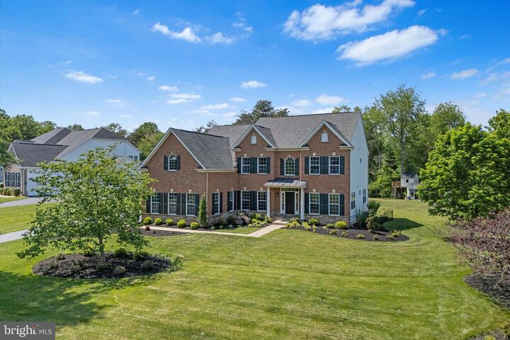 Property Photo:  8262 Arrowleaf Turn  VA 20155 