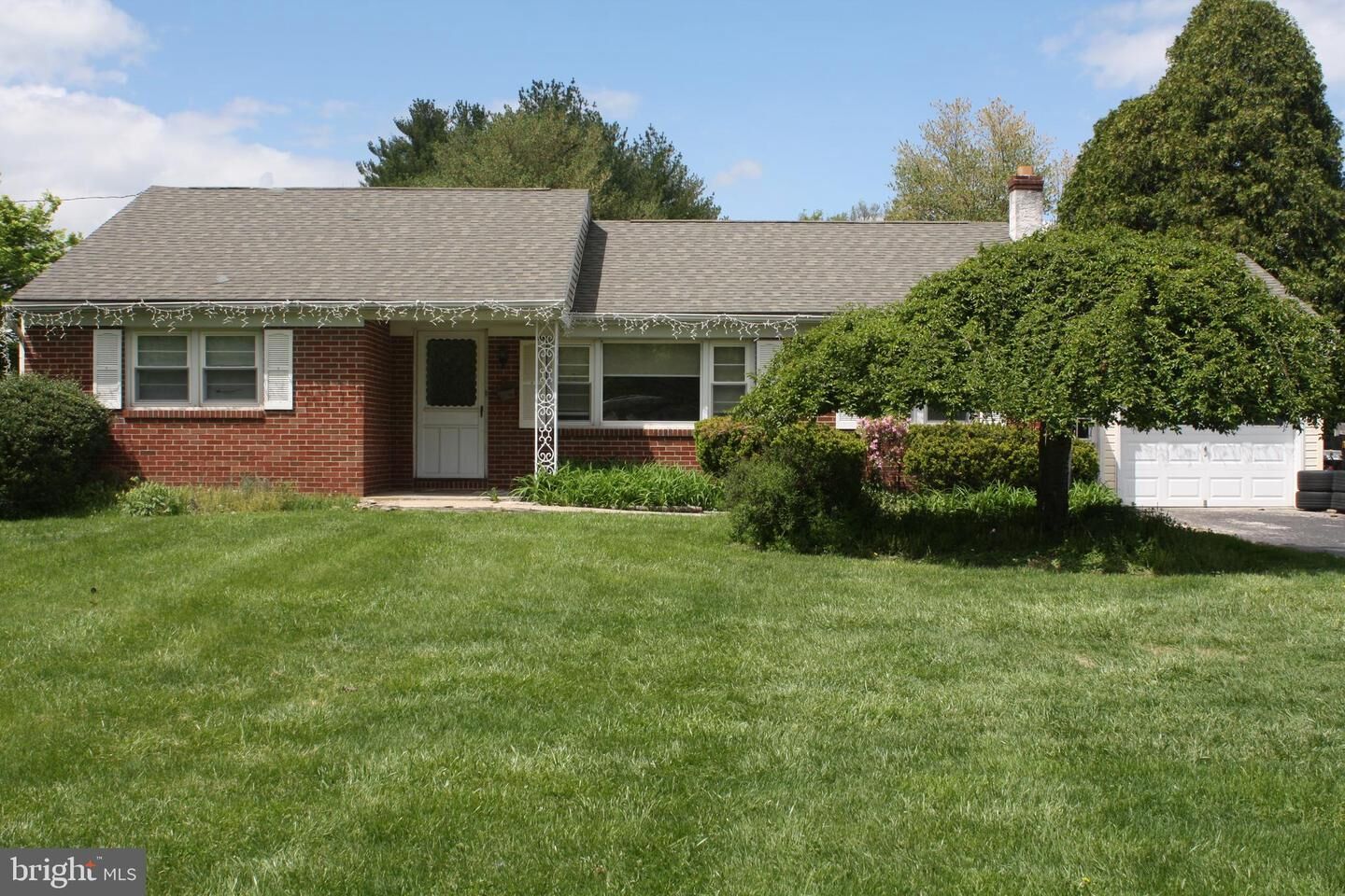 Property Photo:  1223 Township Line Road  PA 19460 