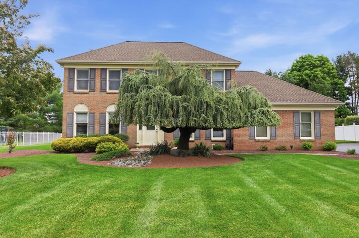 Property Photo:  68 Hals Drive  PA 19053 
