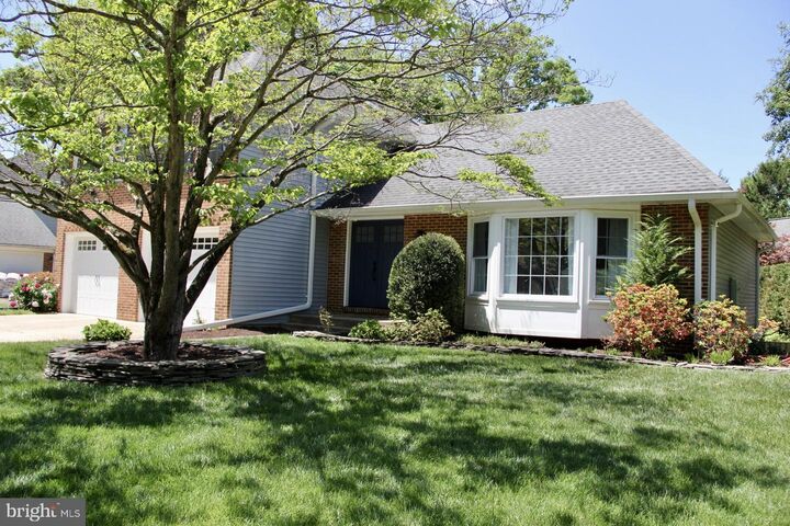 Property Photo:  7628 Gralnick Place  VA 22153 