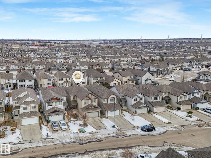 Property Photo: 1548 36 Av NW AB T6T 0M5