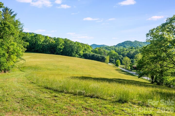 Property Photo:  435 Upper Glady Fork Road  NC 28715 