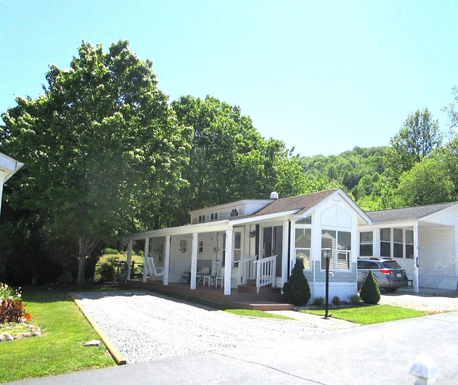 Property Photo:  161 Summer Place Drive  NC 28785 