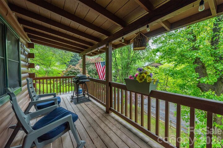 Property Photo:  154 Cedarwood Drive  NC 28785 