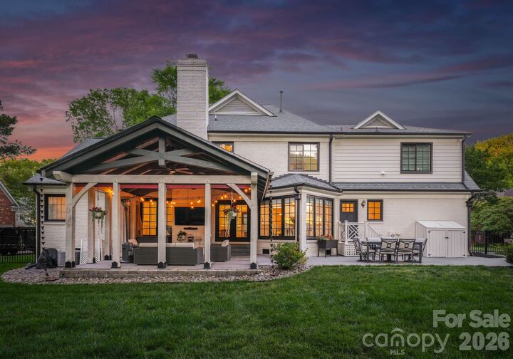 Property Photo: 10138 Waterbrook Lane NC 28277