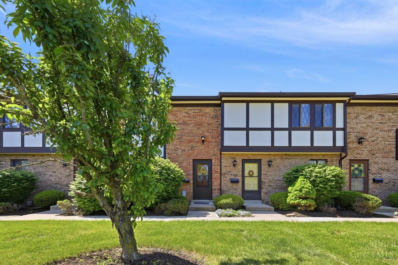 Property Photo:  9419 Haddington Court  OH 45251 