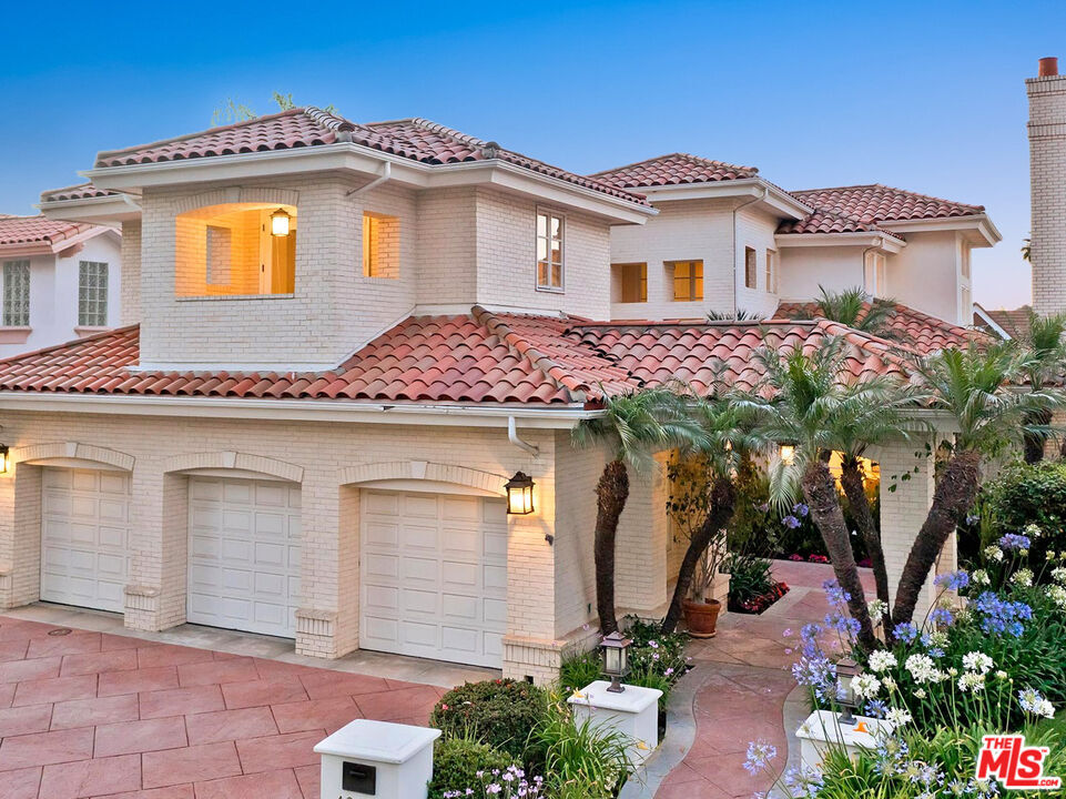 Property Photo:  12695 Promontory Rd  CA 90049 