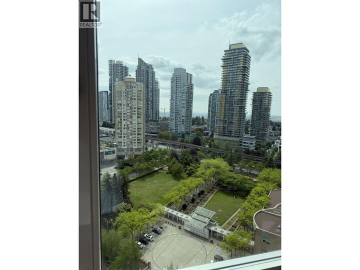 Property Photo:  6088 Willingdon Avenue 2501  BC V5H 4V2 