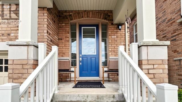 Property Photo:  126 Bridlewood Boulevard  ON L1R 0N2 