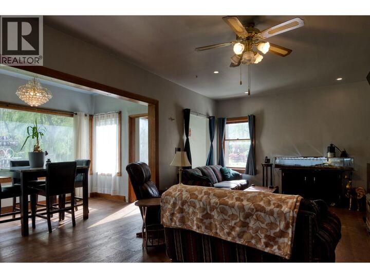 Property Photo:  3038 10th Avenue  BC V0X 1N3 