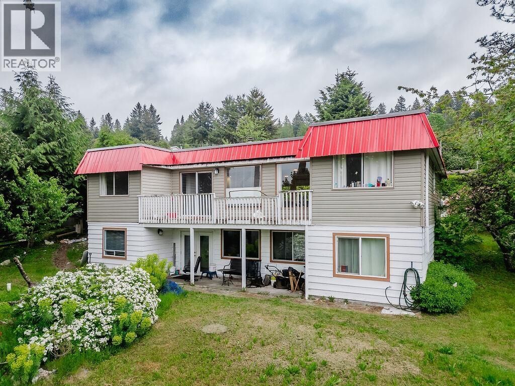 Property Photo:  5197 Radcliffe Road  BC V7Z 0C1 