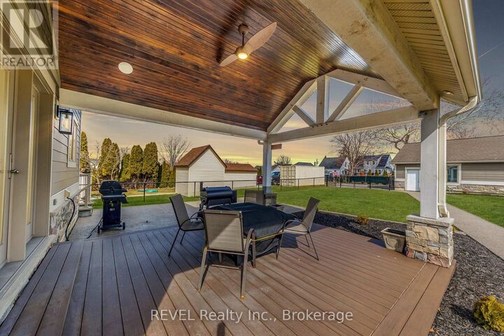 Property Photo:  190 Oakdale Avenue  ON L2P 2K8 