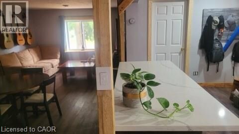 Property Photo:  17 Queen Street North  ON N0E 1R0 