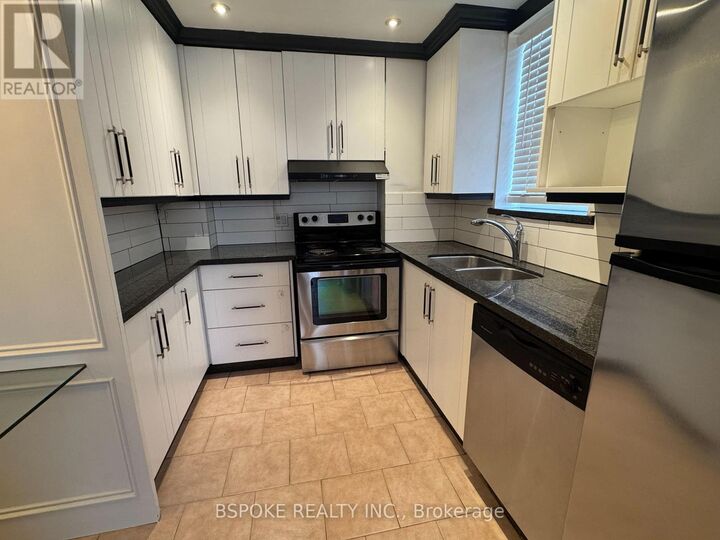 Property Photo:  3559 West Eglinton Avenue West 1601  ON M6M 5C6 