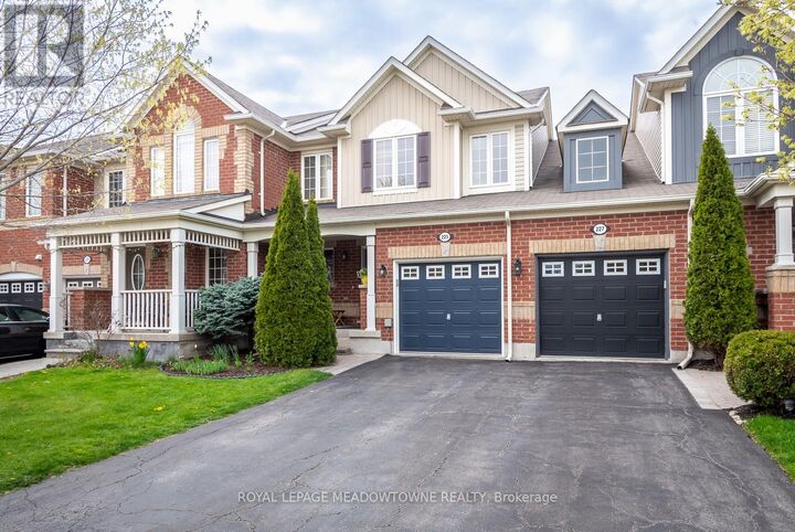 Property Photo:  225 Prosser Circle  ON L9T 0P6 