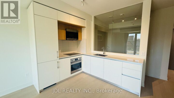 Property Photo:  322 Dupont Street 303  ON M5R 0E3 