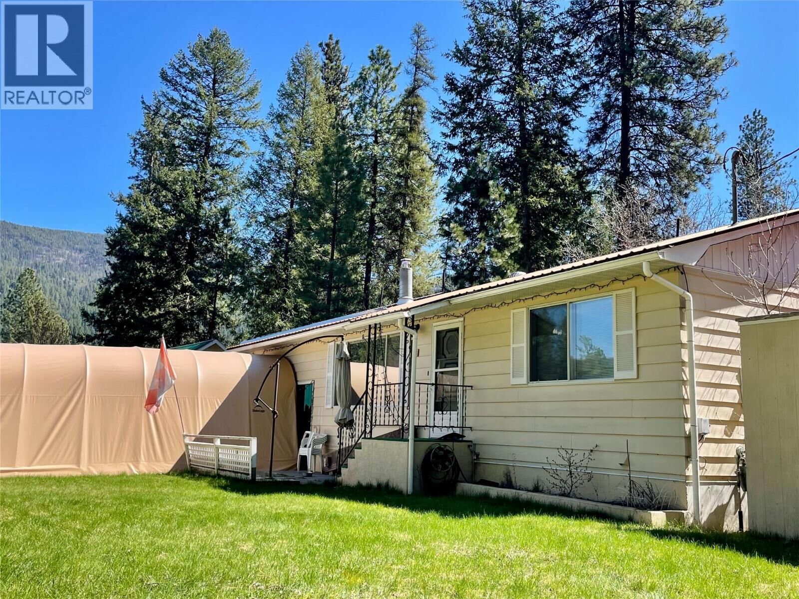 Property Photo:  1524 Burger Road  BC V0H 1E0 