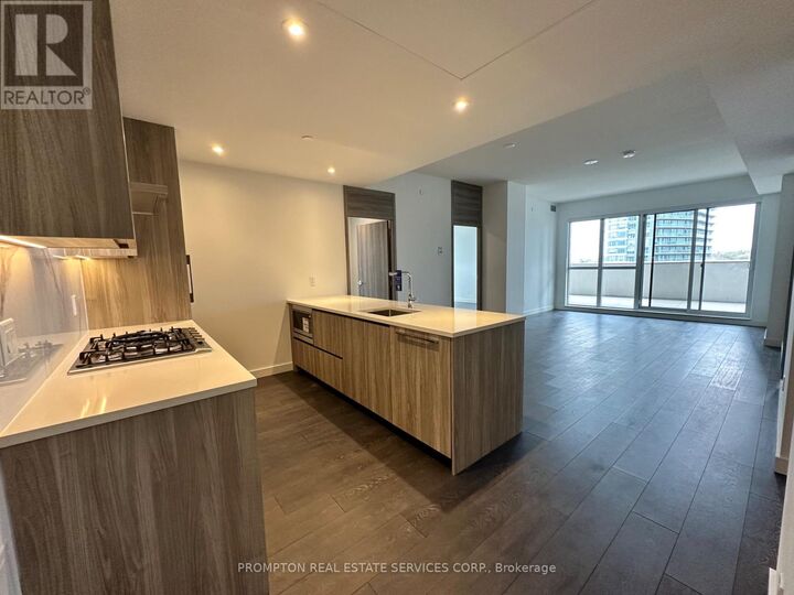 Property Photo:  68 Esther Shiner Boulevard 567  ON M2K 0J6 