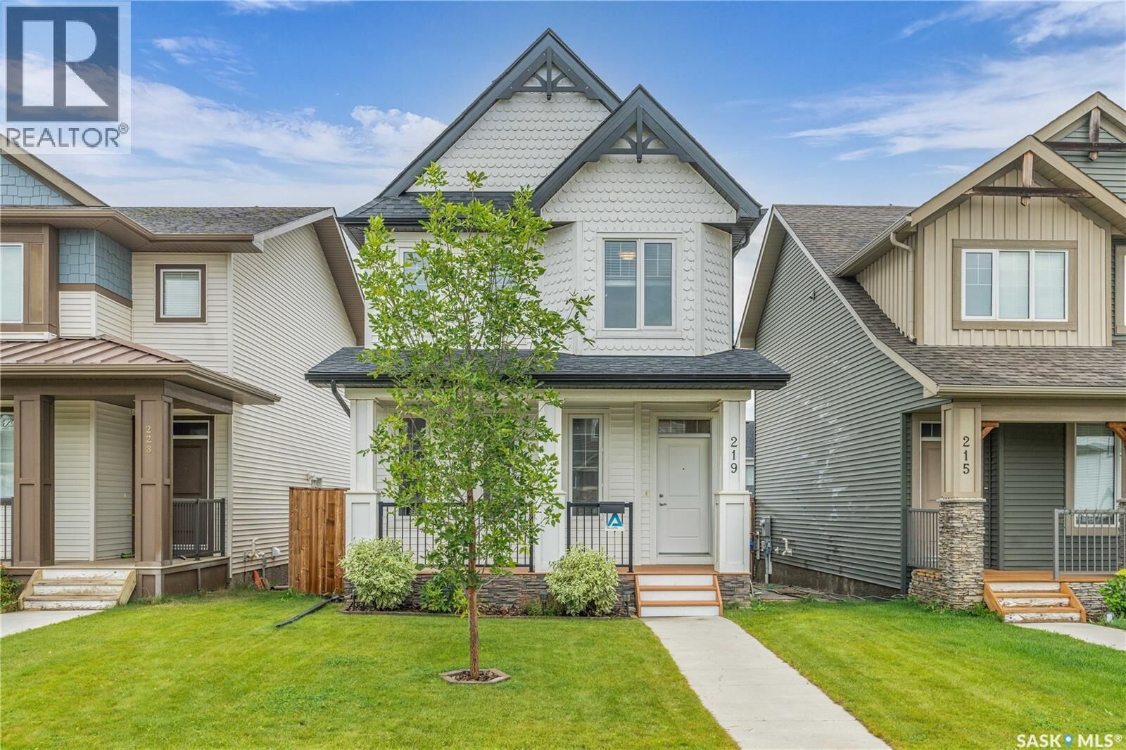 Property Photo:  219 Newton Link  SK S7V 0N6 