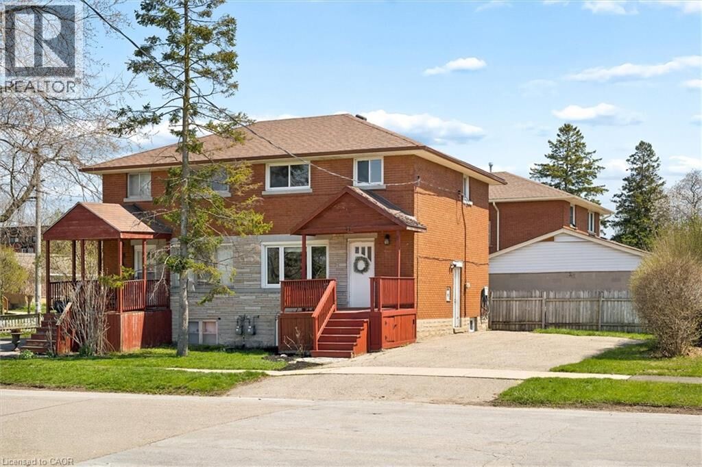 Property Photo:  91 Wilfred Avenue  ON N2A 1W9 
