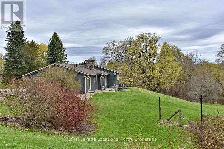 Property Photo:  446070 Johnston'S Sideroad  ON N0C 1E0 