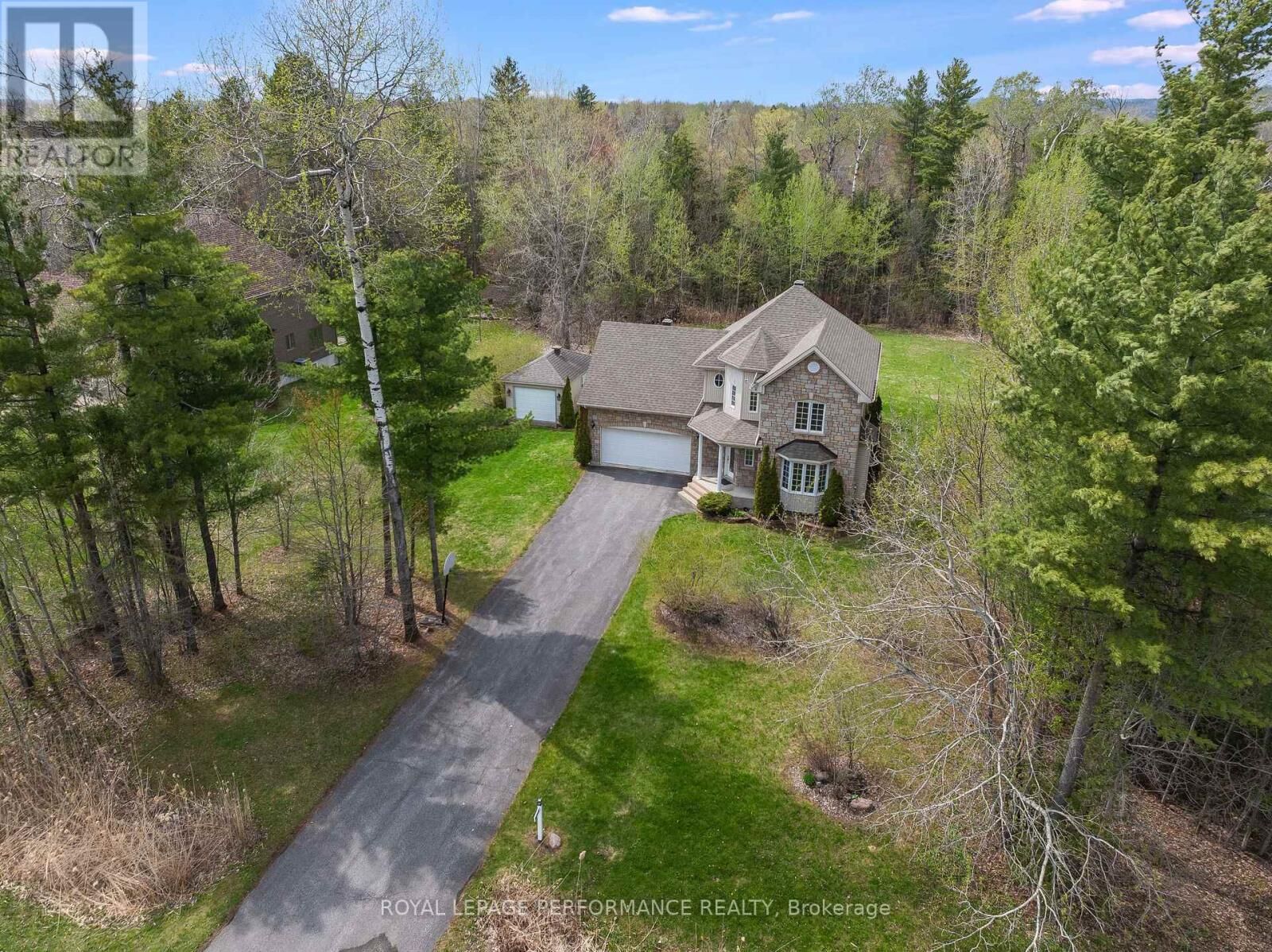 Property Photo:  531 Du Bercail Road  ON K0B 1K0 