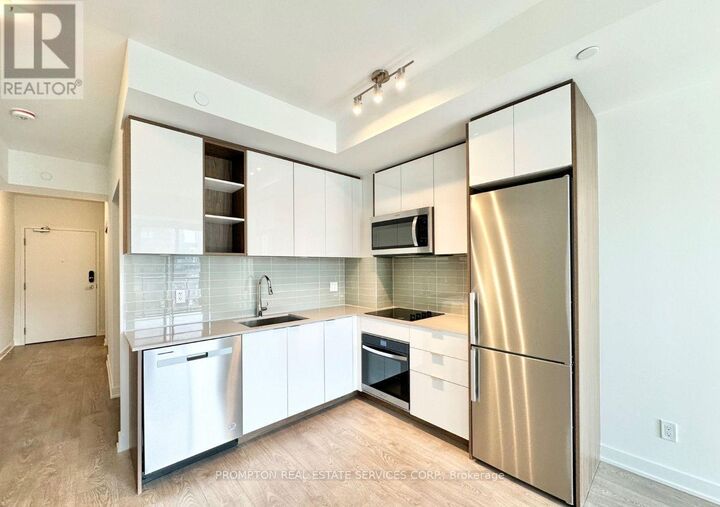 Property Photo:  543 Richmond Street 1116  ON M5V 0W9 