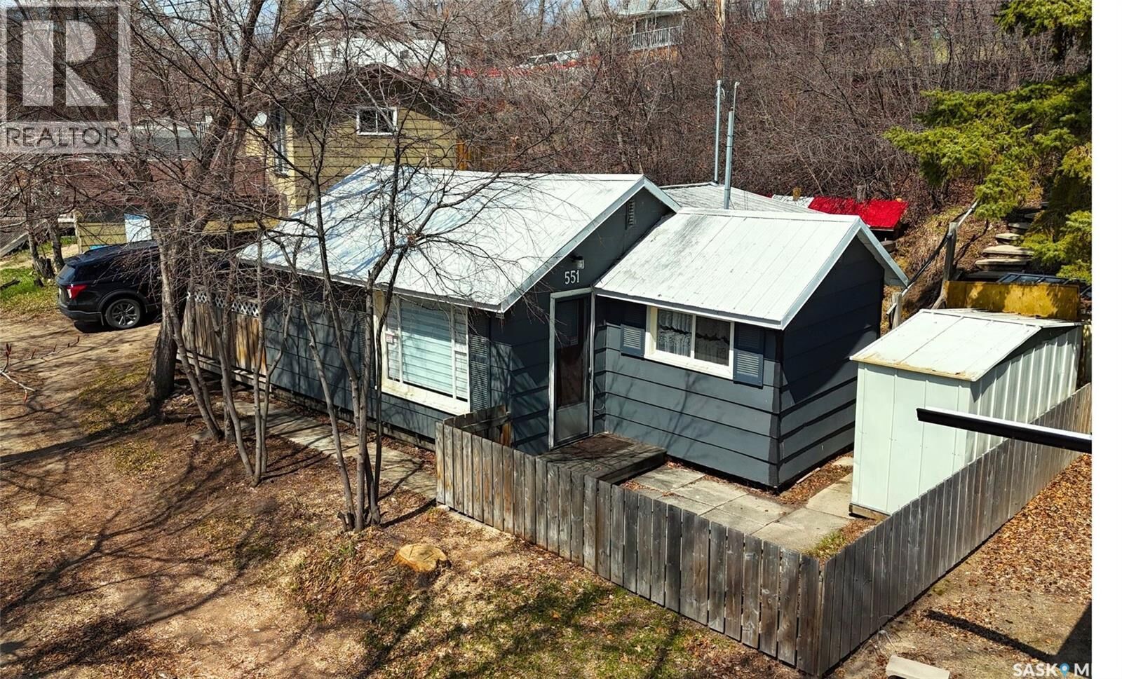 Property Photo:  551 Joseph Crescent  SK S0M 0L0 