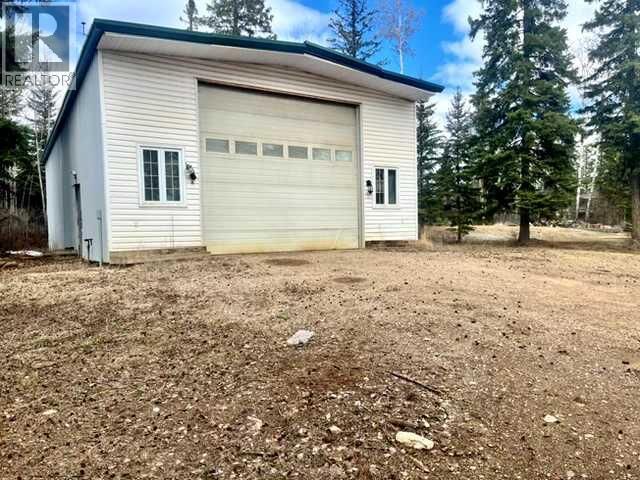 Property Photo: 126 Community Lane AB T9H 5B4