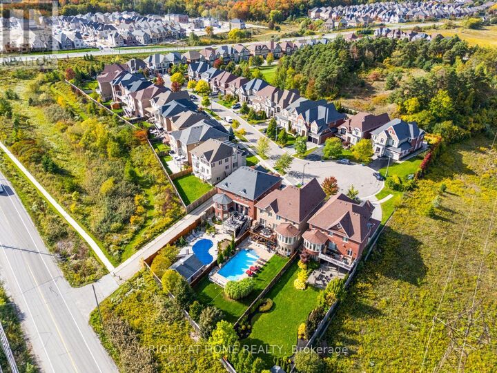 Property Photo:  126 Vines Place  ON L4G 0R7 