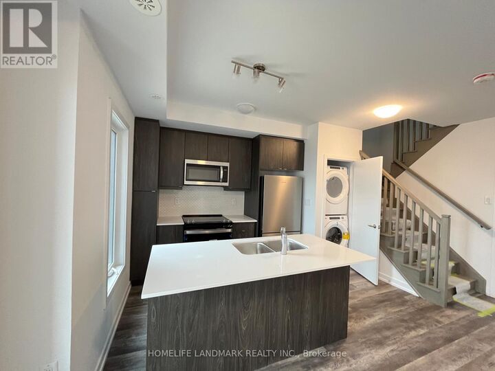 Property Photo:  3 Bancroft Lane 206  ON L4E 1M1 