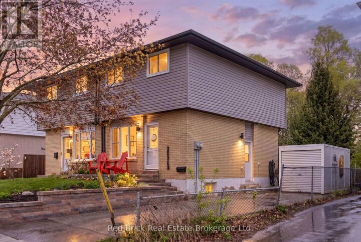 Property Photo:  51 Clemens Avenue  ON N3C 2W6 