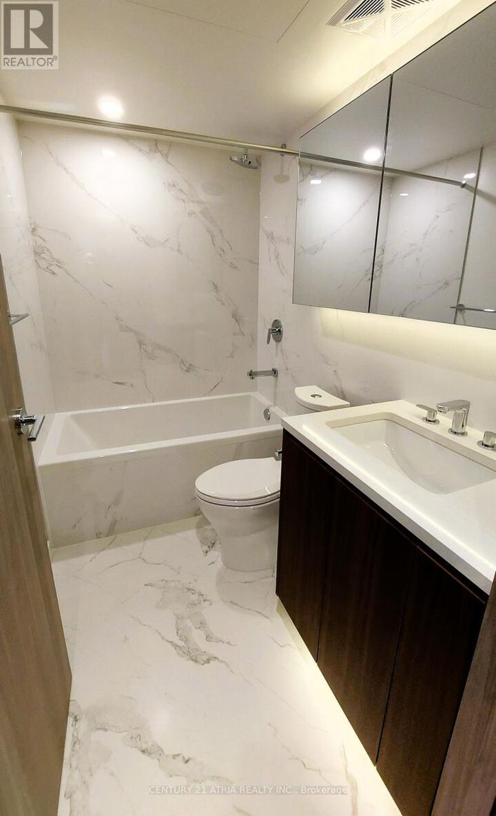 Property Photo:  25 McMahon Drive 908  ON M2K 0J1 