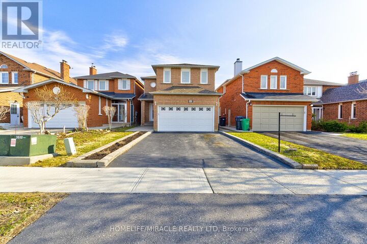 Property Photo:  32 Pennsylvania Avenue  ON L6Y 4N7 