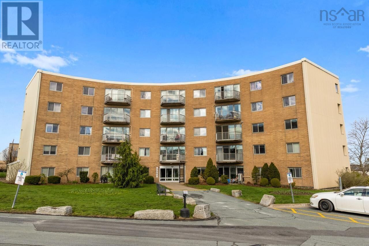 Property Photo:  5561 Heatherwood Court 205  NS B3K 5N7 
