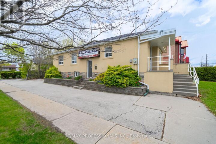 Property Photo:  586 Browns Line  ON M8W 3V5 