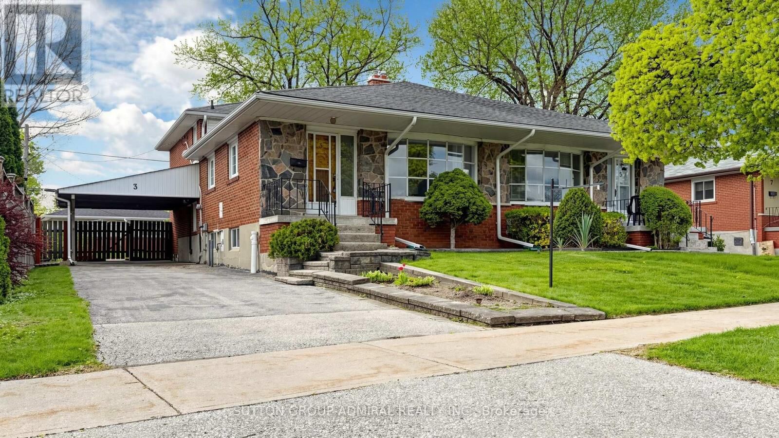 Property Photo:  3 Rima Court  ON M9C 4C7 