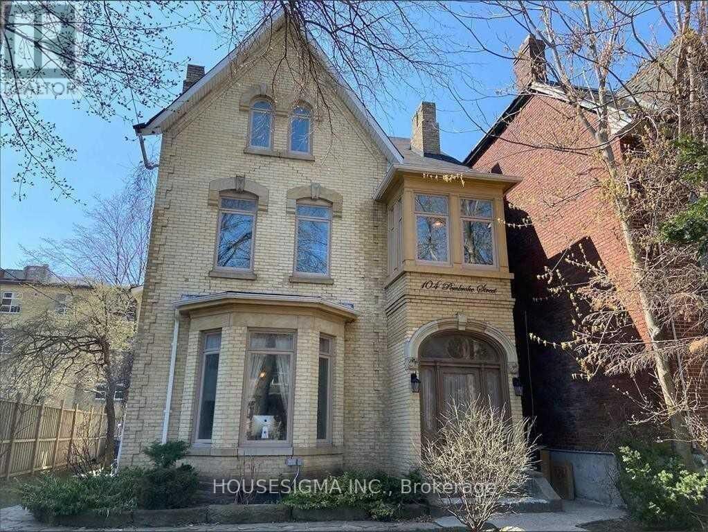 Property Photo:  104 Pembroke Street Upper #2  ON M5A 2N8 