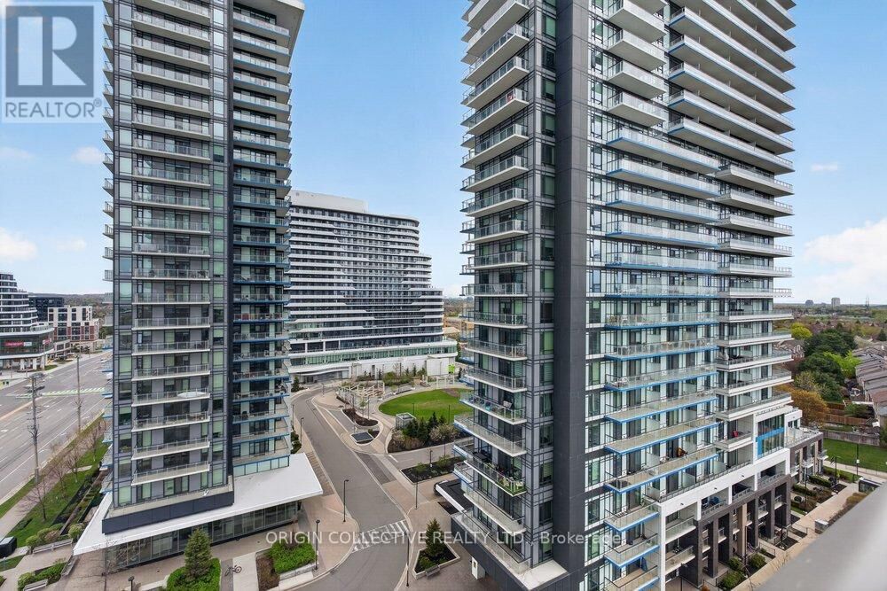 Property Photo:  4675 Metcalfe Avenue 1010  ON L5M 0Z8 