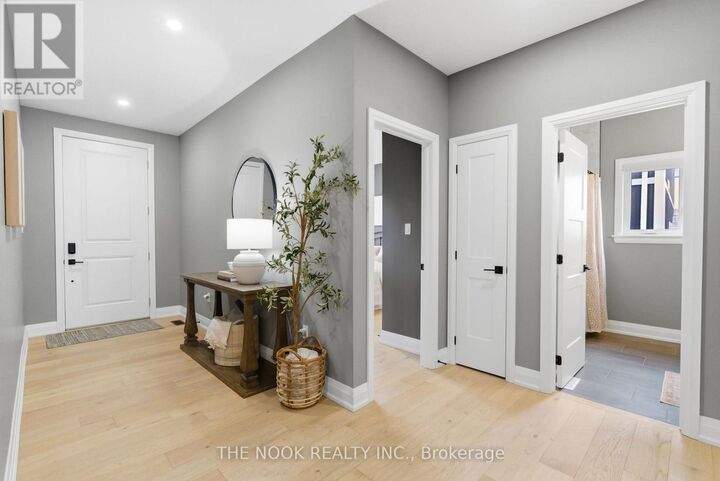 Property Photo:  75B Duke Street  ON L1C 2V7 