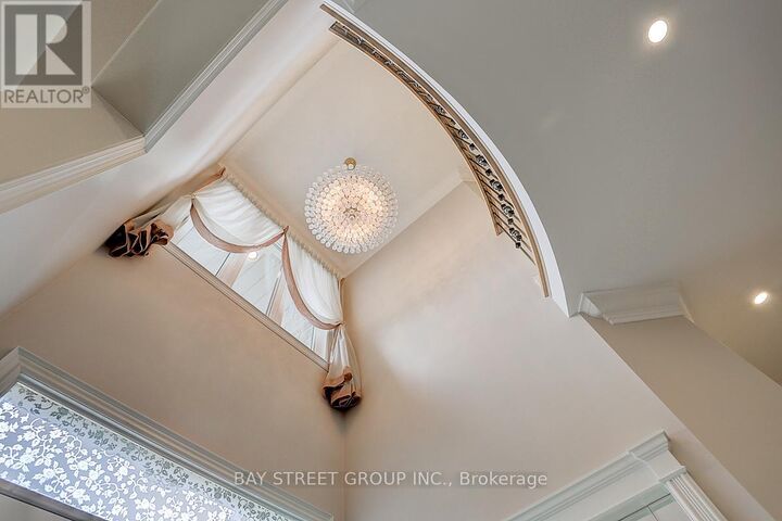 Property Photo:  25 Bowan Court  ON M2K 3A8 