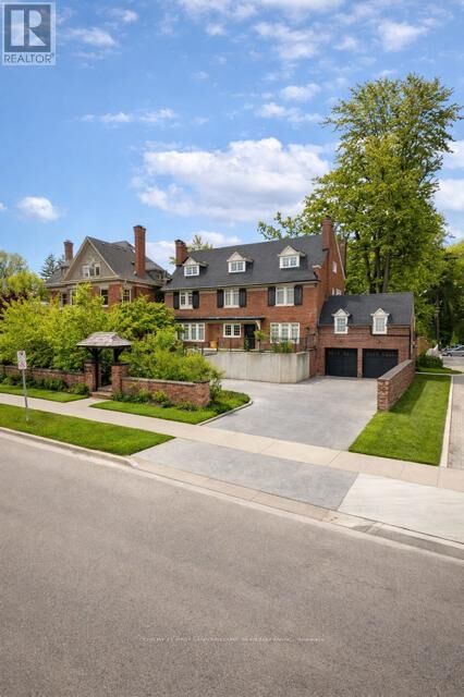 Property Photo: 653 Talbot Street ON N6A 2T6