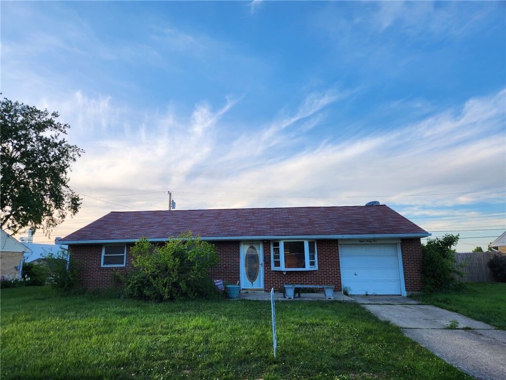Property Photo:  835 Fitchland Drive  OH 45377 