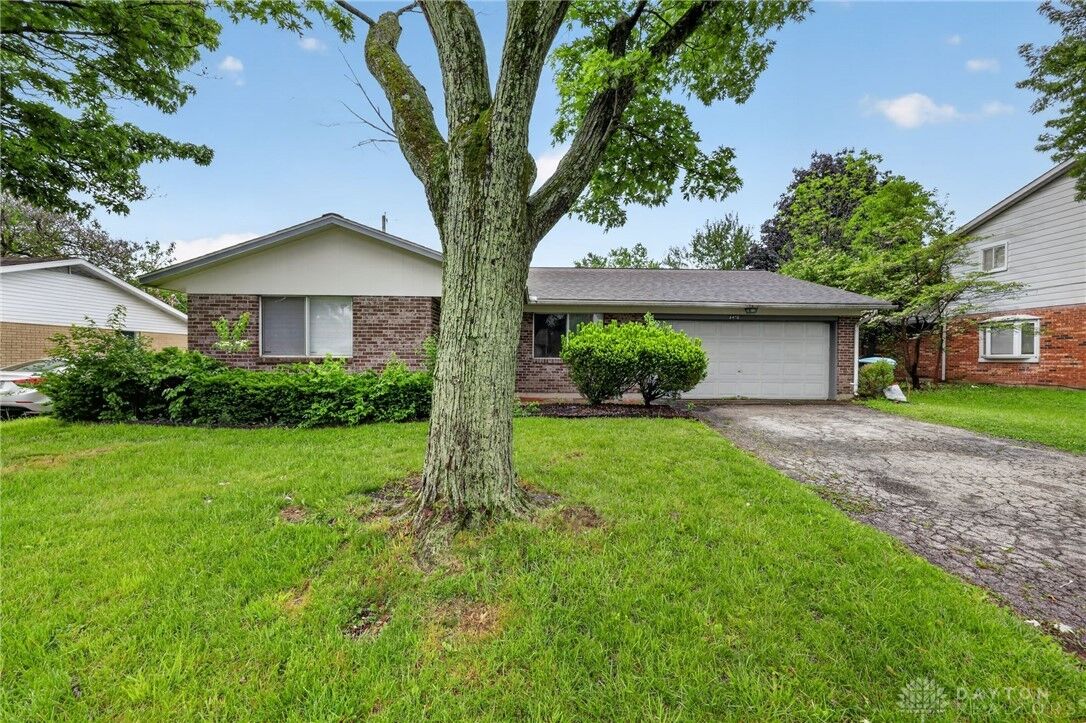 Property Photo:  4436 Procuniar Drive  OH 45424 