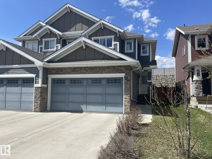 Property Photo:  871 Ebbers Crescent NW  AB T5Y 3V1 