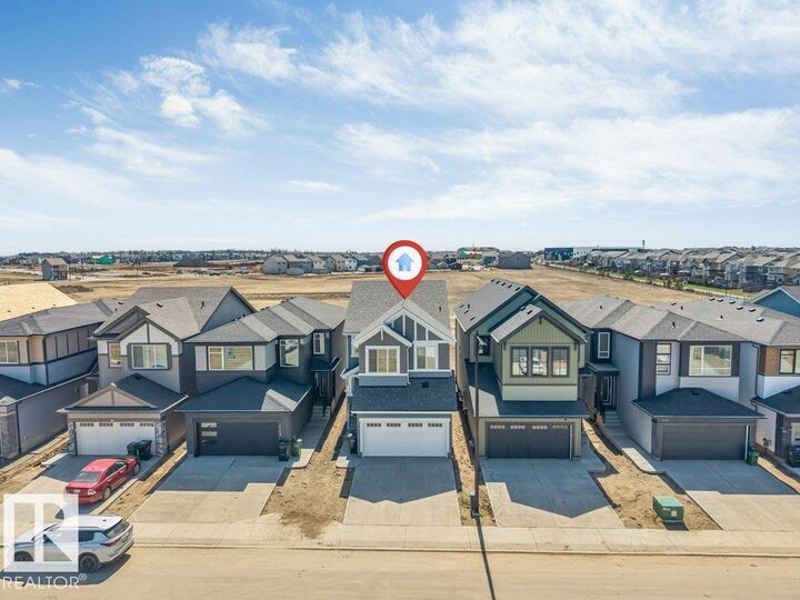 Property Photo:  1116 Cristall Crescent SW  AB T6W 5S9 